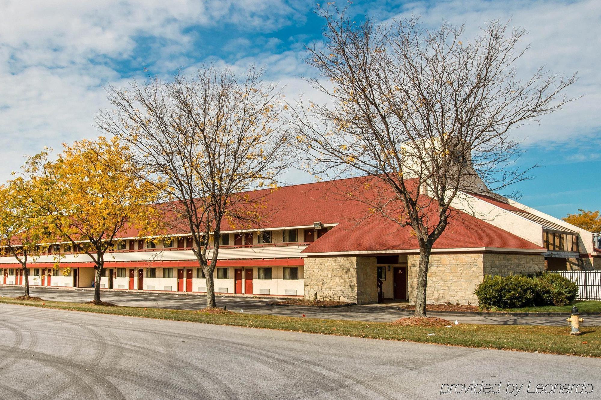 Econo Lodge Holland Buitenkant foto
