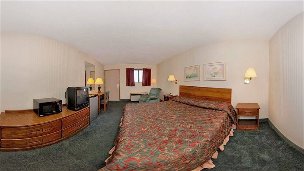 Econo Lodge Holland Buitenkant foto
