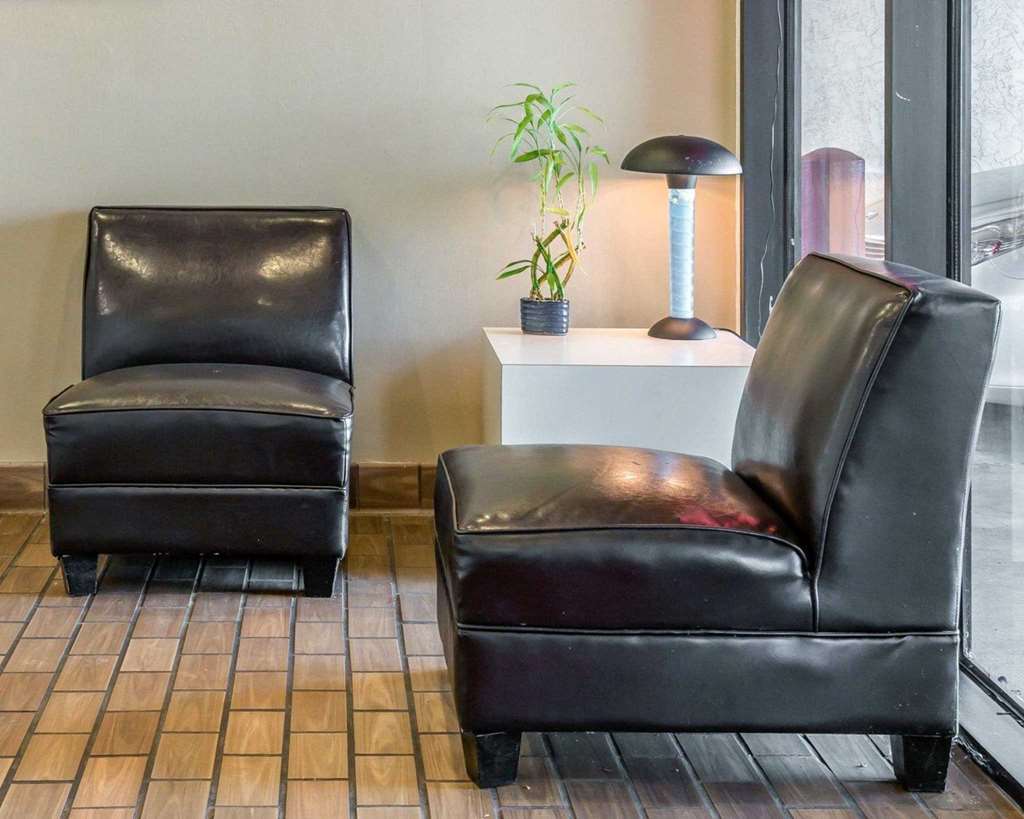 Econo Lodge Holland Interieur foto